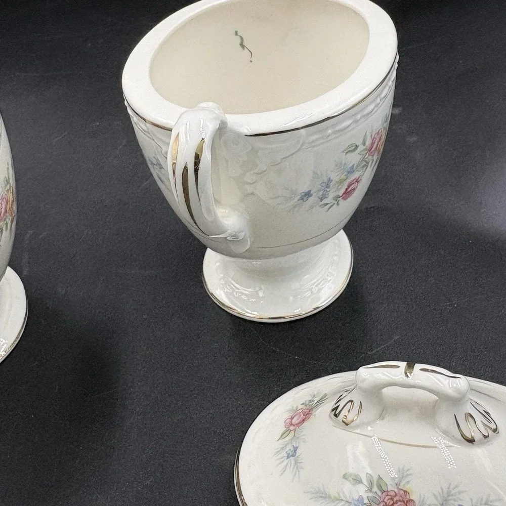 Homer Laughlin Eggshell Georgian Creamer & Sugar Bowl w/Lid-Gold Trim EUC